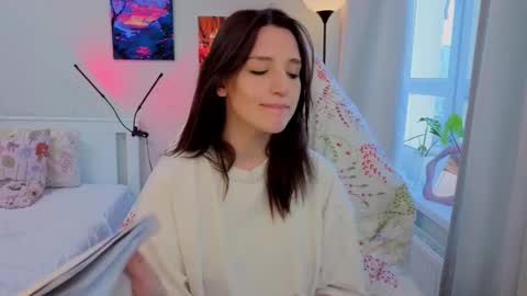 Kate online show from November 2025 12:15:02 PM