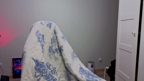 Kate online show from December 2025 10:35:01 AM