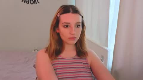 Snapshot of lunatale chatting on June 2026 01:09:02 PM Kate online show from June 2026 01:09:02 PM