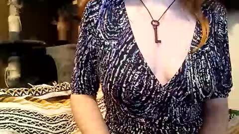 lunathepoet online show from June 2026 02:53:01 AM