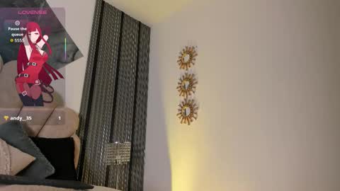 Luna   online show from March 2026 12:48:02 AM