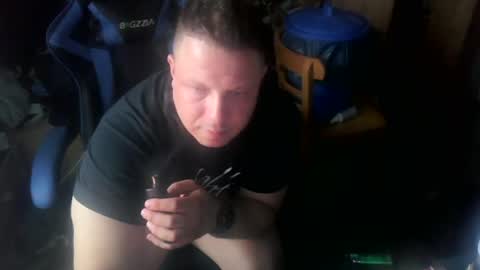 Snapshot of lunaxxxx97 chatting on June 2026 06:03:01 PM LunaXXX online show from June 2026 06:03:01 PM