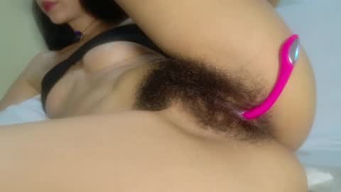 Snapshot of luneva chatting on April 2026 10:51:02 PM Eva online show from April 2026 10:51:02 PM