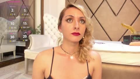 lunitadiva online show from February 2025 05:21:01 PM