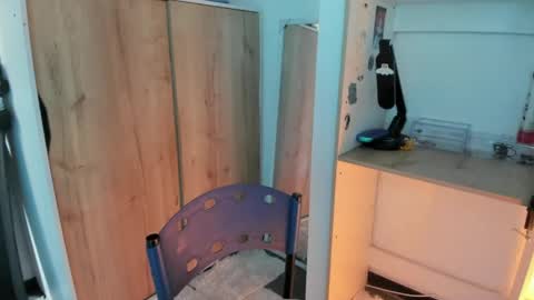 Snapshot of lunivyra chatting on April 2026 05:50:01 PM lunivyra online show from April 2026 05:50:01 PM