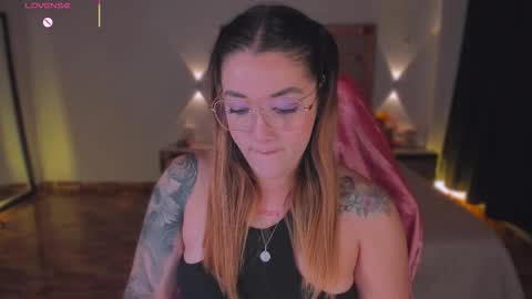 LUNA ROSE online show from December 2025 04:39:02 AM