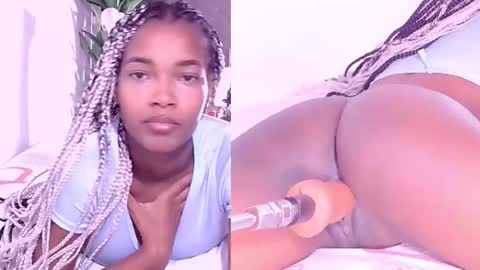 Snapshot of lunna_thomson chatting on October 2025 02:06:02 PM lunna online show from October 2025 02:06:02 PM