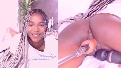 Snapshot of lunna_thomson chatting on October 2025 12:43:02 AM lunna online show from October 2025 12:43:02 AM