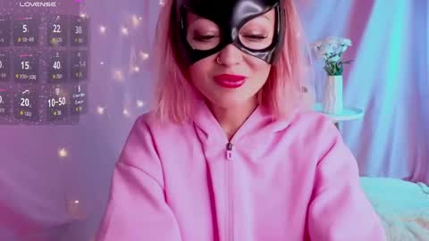 Snapshot of lunvision chatting on April 2026 03:40:02 PM My name Lun online show from April 2026 03:40:02 PM