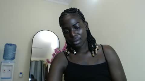 Snapshot of luo_queen chatting on March 2026 02:52:02 AM luo_queen online show from March 2026 02:52:02 AM