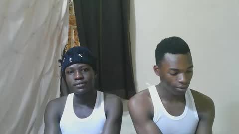 luoislove online show from November 2025 05:54:01 AM