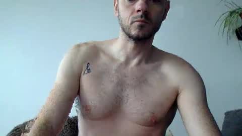 Snapshot of lupine_666 chatting on October 2025 08:15:02 AM Lupine online show from October 2025 08:15:02 AM