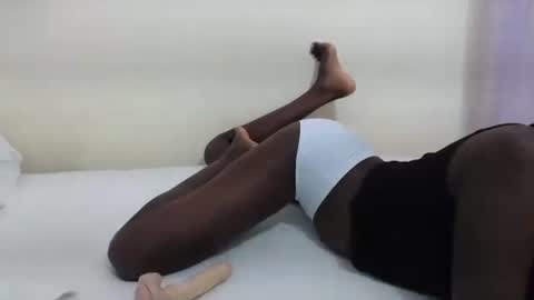 Snapshot of lupitah_ chatting on March 2025 12:59:02 AM sweet girl online show from March 2025 12:59:02 AM