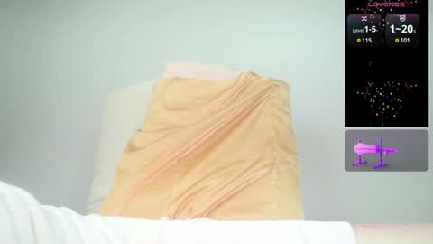 Snapshot of lusciouslipsxx chatting on January 2025 10:20:02 AM lusciouslipsxx online show from January 2025 10:20:02 AM