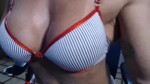 Snapshot of lusexyhot chatting on February 2025 02:29:02 AM lusexyhot online show from February 2025 02:29:02 AM