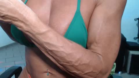 Snapshot of lusexyhot chatting on February 2025 02:50:02 AM lusexyhot online show from February 2025 02:50:02 AM