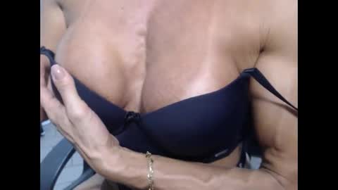 Snapshot of lusexyhot chatting on March 2025 04:37:02 AM lusexyhot online show from March 2025 04:37:02 AM