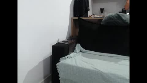 Snapshot of lusexyhot chatting on October 2025 04:04:02 AM lusexyhot online show from October 2025 04:04:02 AM