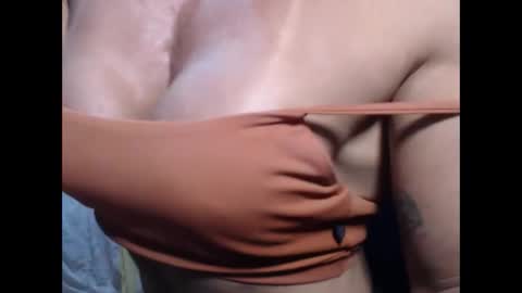 Snapshot of lusexyhot chatting on February 2026 11:58:02 PM lusexyhot online show from February 2026 11:58:02 PM