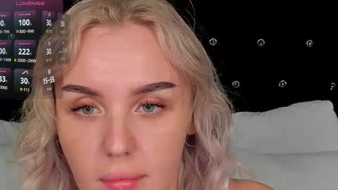 your sweet Liana online show from October 2025 10:52:02 PM