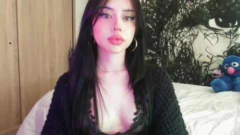 Snapshot of lustful_aprilx chatting on March 2025 06:58:02 PM Valerie  April   online show from March 2025 06:58:02 PM