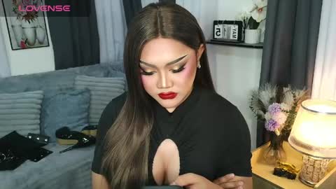Snapshot of lustful_sasha chatting on May 2026 08:38:01 PM Sasha online show from May 2026 08:38:01 PM
