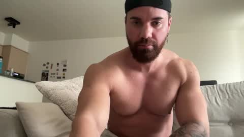 Snapshot of lustlinked chatting on October 2025 08:02:02 AM Lust Linked online show from October 2025 08:02:02 AM