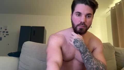 Snapshot of lustlinked chatting on February 2026 01:40:01 PM Lust Linked online show from February 2026 01:40:01 PM