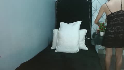 Snapshot of lustress_katalina69 chatting on June 2026 03:52:02 AM lustress_katalina69 online show from June 2026 03:52:02 AM