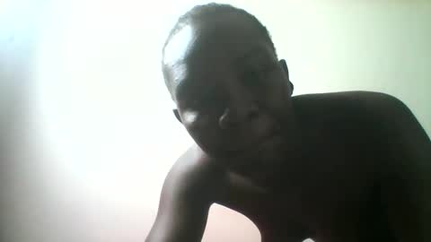 aura online show from October 2025 06:58:02 AM