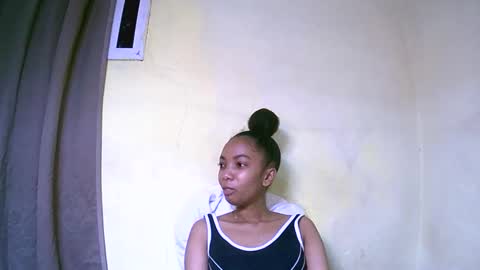 Snapshot of lutchia chatting on October 2025 10:23:02 AM lutchia online show from October 2025 10:23:02 AM