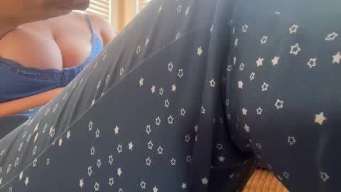 Snapshot of luuunaheartxxx chatting on September 2025 06:55:02 PM luuunaheartxxx online show from September 2025 06:55:02 PM