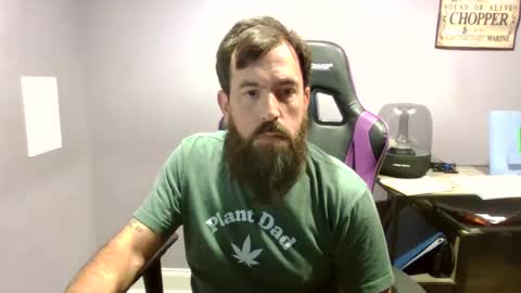 Snapshot of luv2likslit611455 chatting on September 2025 08:41:01 AM Luv2likslit online show from September 2025 08:41:01 AM