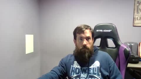 Snapshot of luv2likslit611455 chatting on October 2025 08:15:02 AM Luv2likslit online show from October 2025 08:15:02 AM