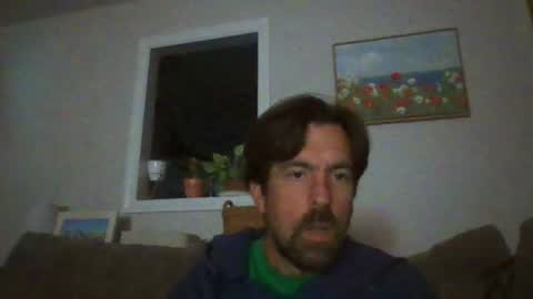 Snapshot of luv2likslit611455 chatting on June 2026 09:14:01 AM Luv2likslit online show from June 2026 09:14:01 AM