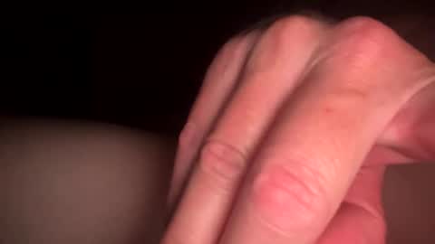 Snapshot of luv_2_master_bate chatting on October 2025 04:42:01 AM luv_2_master_bate online show from October 2025 04:42:01 AM