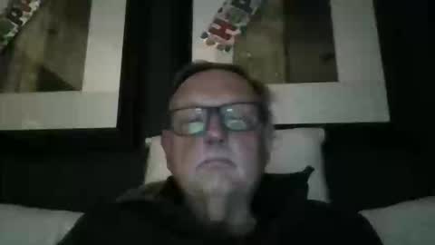 Snapshot of luvbigtits271 chatting on February 2026 05:40:02 PM luvbigtits271 online show from February 2026 05:40:02 PM