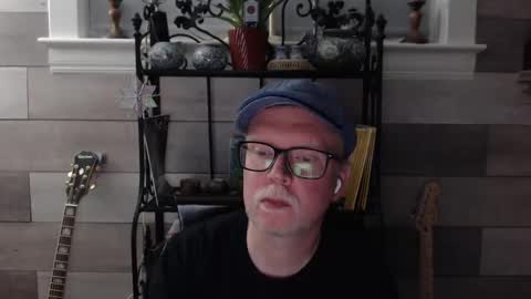 luvbunde online show from October 2025 03:39:02 AM
