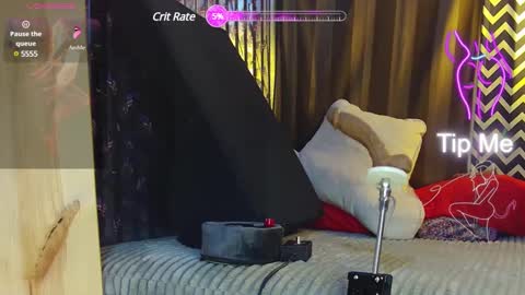 luvdatphatass online show from January 2025 02:15:01 AM