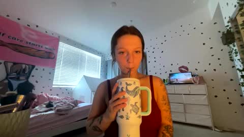 luvkendal online show from October 2025 09:26:01 PM
