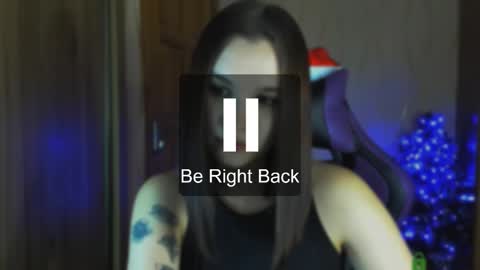 Snapshot of luvmeeow chatting on December 2024 06:25:02 AM Ann online show from December 2024 06:25:02 AM