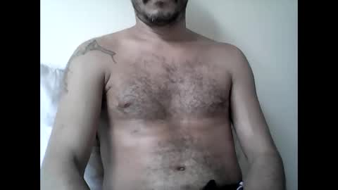 Snapshot of luvweeds chatting on January 2025 06:59:02 PM luvweeds online show from January 2025 06:59:02 PM