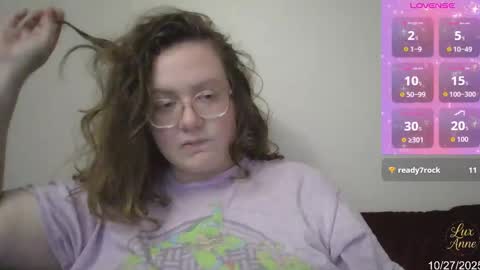 Snapshot of lux_anne chatting on October 2025 03:32:01 AM Lux anne online show from October 2025 03:32:01 AM