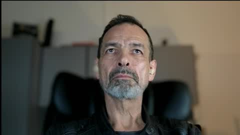 Snapshot of lux_dei chatting on November 2025 07:23:01 PM Im a - CAMGUY YOU LIKE to FUCK online show from November 2025 07:23:01 PM