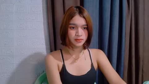 Snapshot of lux_white chatting on April 2026 09:50:02 PM queen lux online show from April 2026 09:50:02 PM