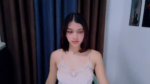 Snapshot of lux_white chatting on August 2026 11:28:02 PM queen lux online show from August 2026 11:28:02 PM