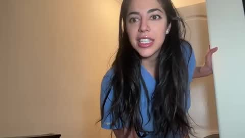 luxcher22 online show from January 2025 03:18:02 AM