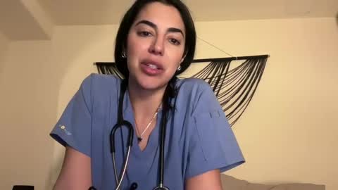 luxcher22 online show from January 2025 03:38:01 AM