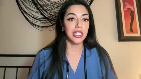 Snapshot of luxcher22 chatting on April 2026 04:24:02 AM luxcher22 online show from April 2026 04:24:02 AM