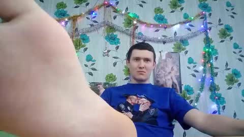 Snapshot of luxeboy_ chatting on February 2026 09:13:02 AM Mike online show from February 2026 09:13:02 AM